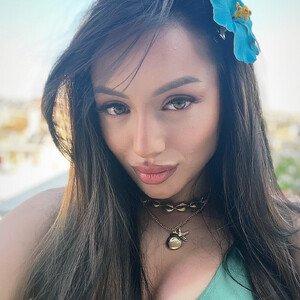 Kaylalaine Pussy webcam from United States