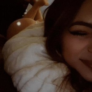 Melanii19 Pussy webcam from United States