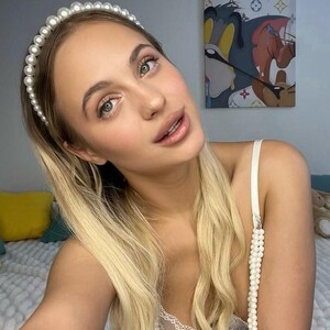 Nikki_Carter webcam livesex profile in estonia cams