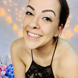 SashaSavageX5 webcam livesex profile in caucasian cams